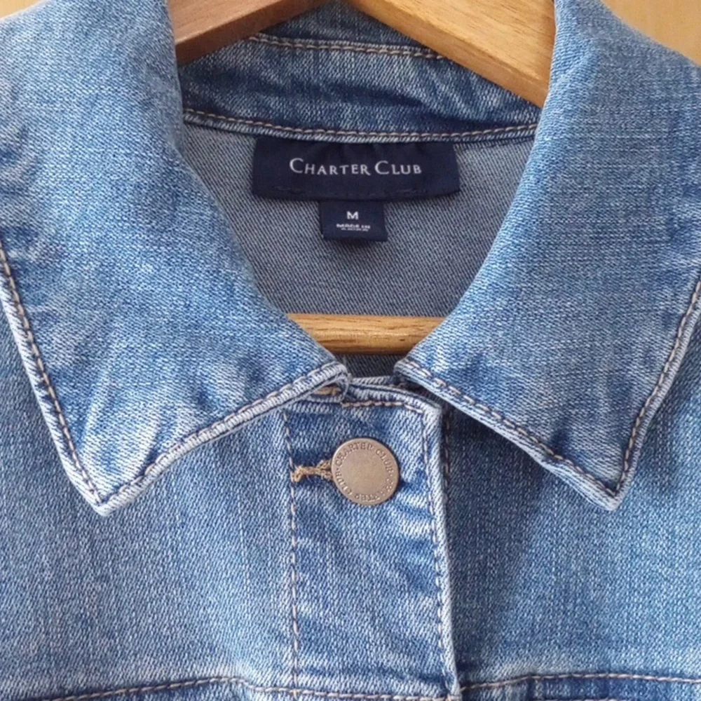 Charter Club Stretchy Denim Jacket Size M - Picture 2 of 8